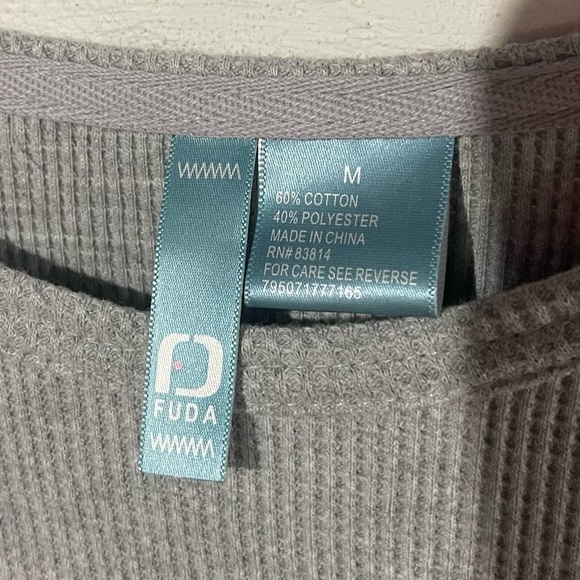 FUDA Top M - Picture 4 of 4